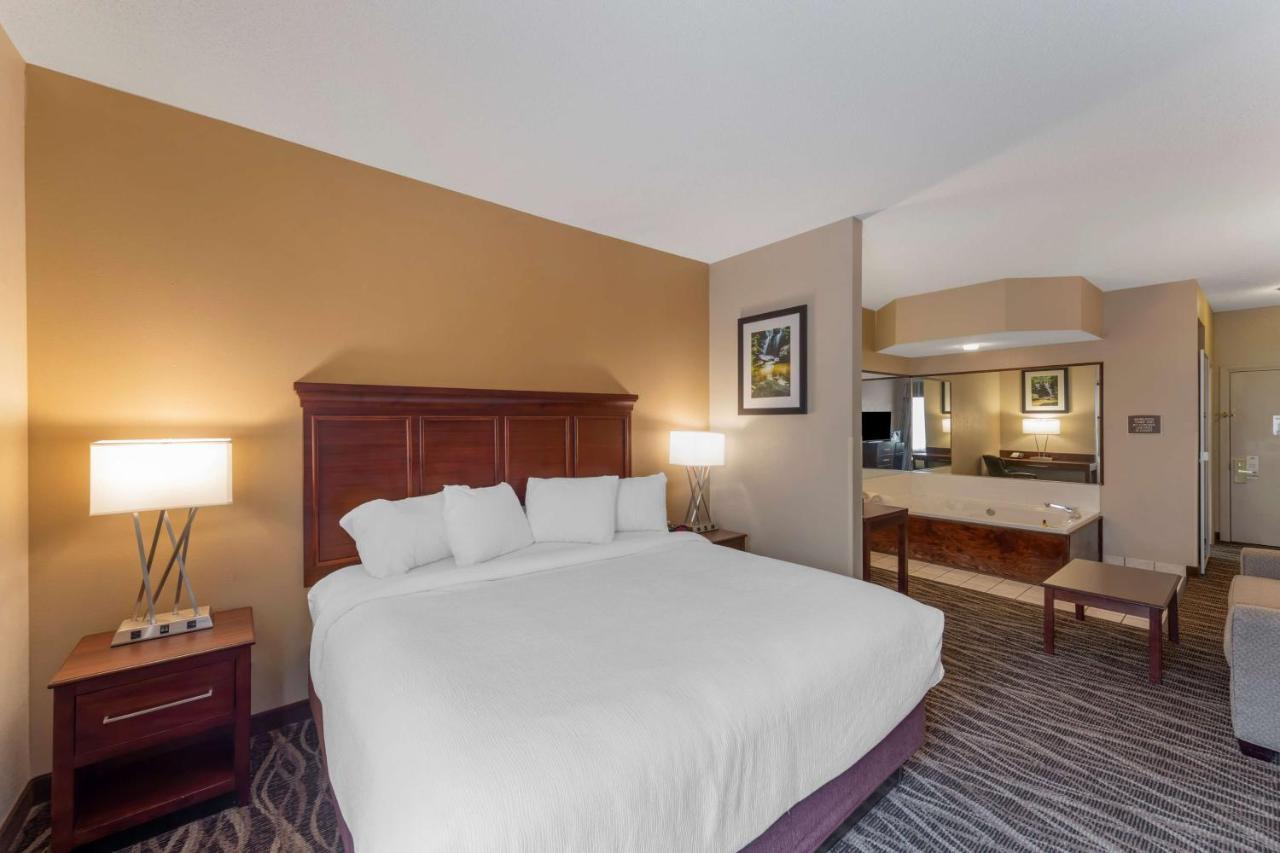 Best Western Plus Russellville Hotel & Suites Exterior foto