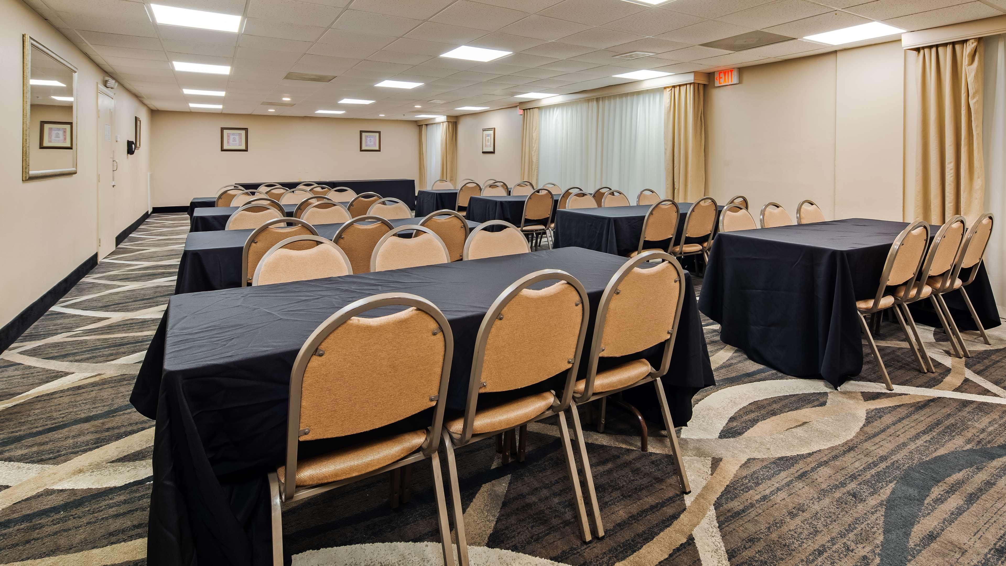 Best Western Plus Russellville Hotel & Suites Exterior foto